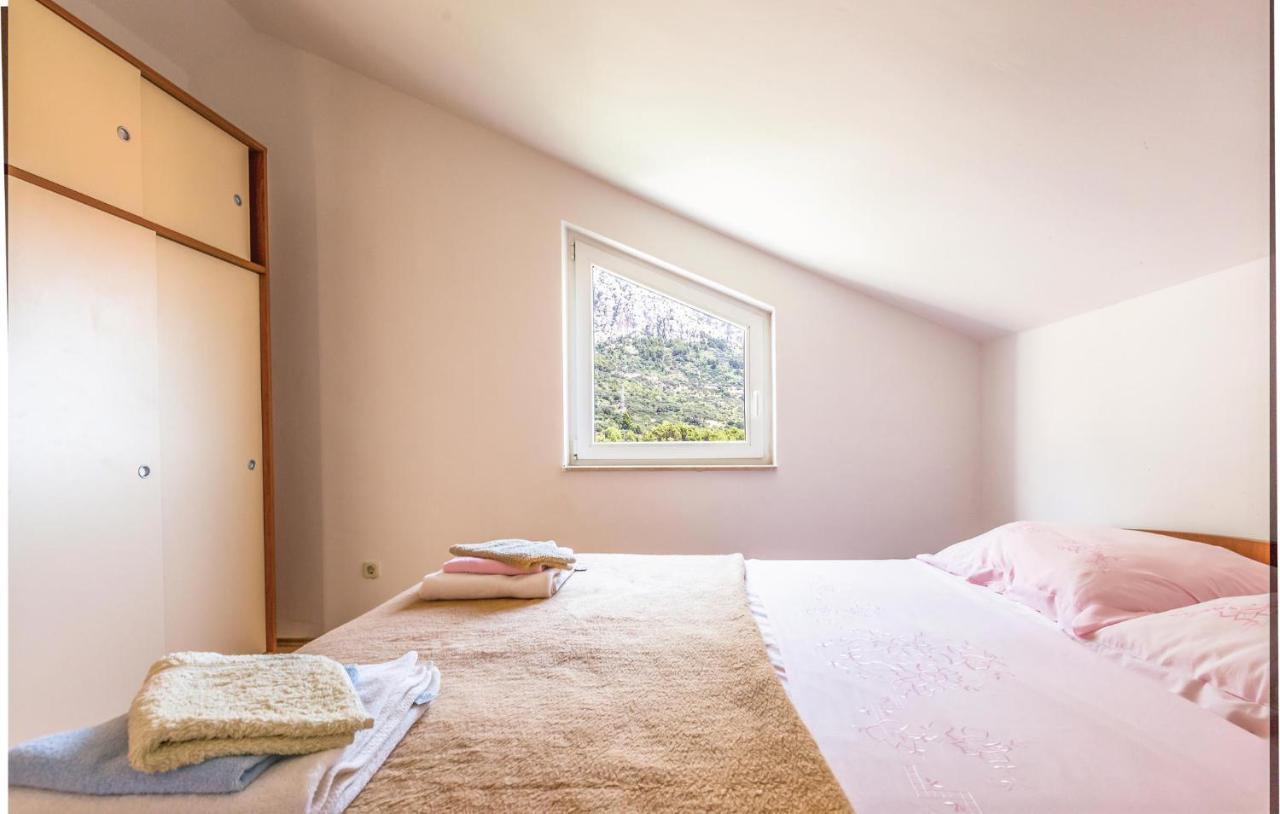 Cozy Apartment In Makarska With Kitchen Eksteriør bilde